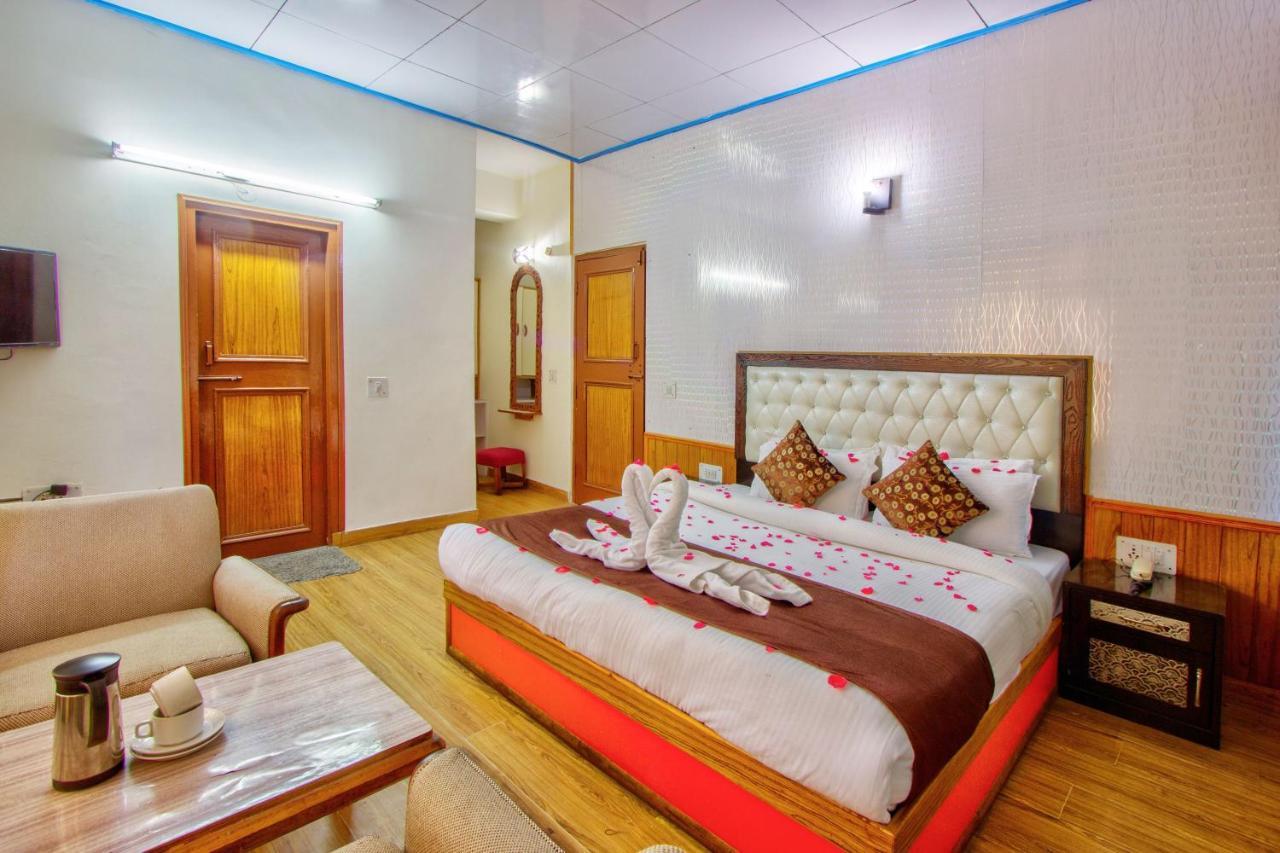 Hotel Royal Manali Manāli Exterior foto